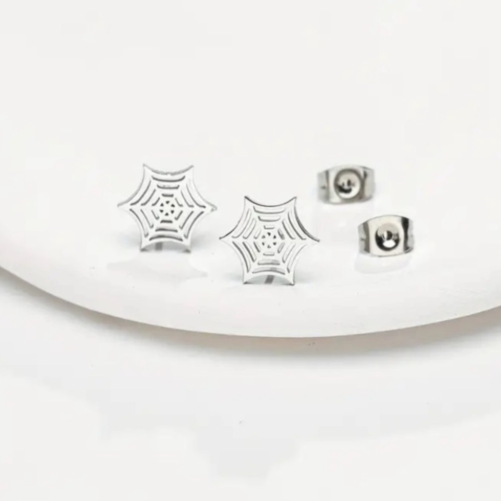 NEW Dainty Spider Web stud Earrings Silver color - Boutique - Picture 2 of 4